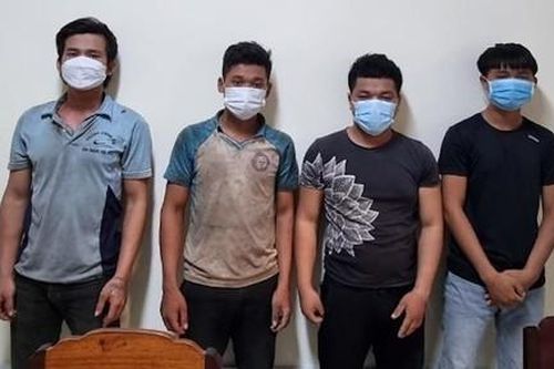 Bị kiểm tra gỗ lậu, nhóm đối tượng đâm bảo vệ rừng trọng thương