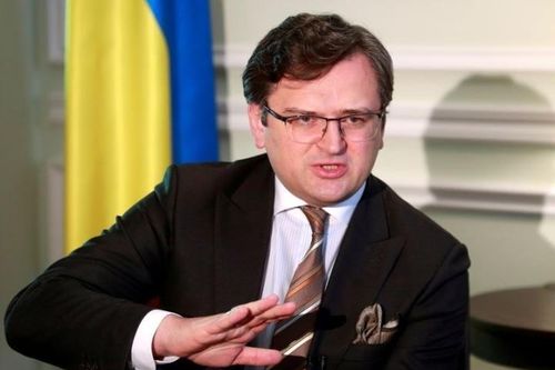 Quan chức Ukraine tuyên bố 'chiến đấu bằng xẻng' nếu không còn vũ khí