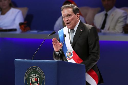 Tổng thống Panama mắc ung thư máu