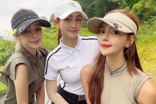 Quần áo chơi golf ở Hàn Quốc càng đắt càng bán chạy