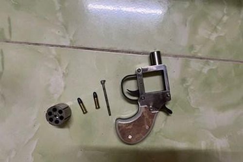 Truy bắt nhanh nhóm đối tượng nổ súng giết người, cướp tài sản