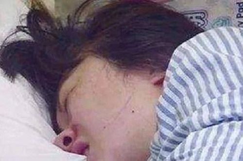 Mẹ chồng bắt sinh thường để tiết kiệm tiền, vợ đẻ xong chồng làm điều dại dột