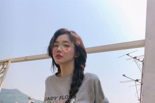 4 kiểu tóc xinh xắn ''tuyệt đối'' cho những ngày mưa