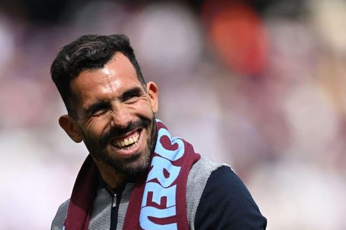 Carlos Tevez bắt đầu sự nghiệp huấn luyện