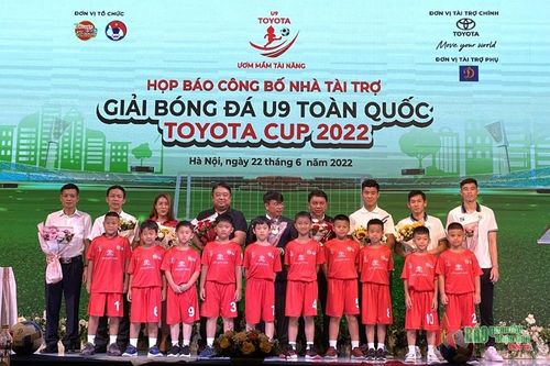 16 đội bóng tranh tài tại Giải bóng đá U9 toàn quốc – Toyota Cup 2022
