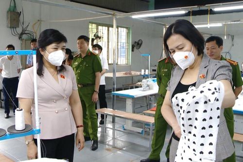 Chuyển tải kịp thời, đầy đủ tâm tư, nguyện vọng của cử tri