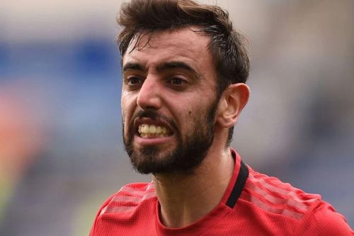 Bruno mắng Fred, Telles vì quay phim ngoài sân tập