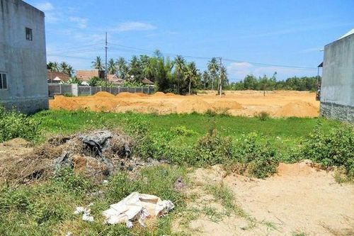 Bắt tạm giam Giám đốc Văn phòng đăng ký quyền sử dụng đất huyện Phù Mỹ