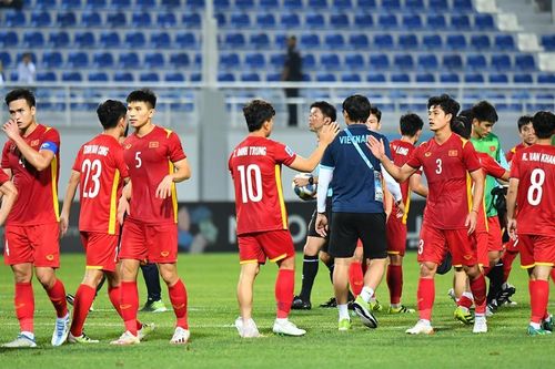Dàn sao Hà Nội FC được thưởng 3 tỷ đồng