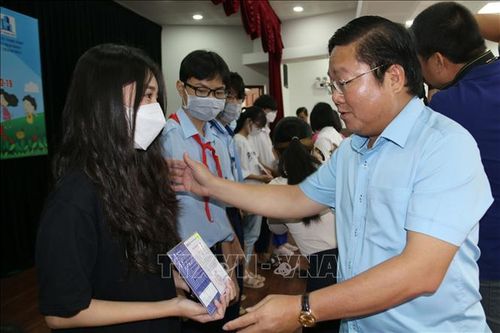 TP Hồ Chí Minh hỗ trợ trẻ em có hoàn cảnh đặc biệt khó khăn do dịch COVID-19