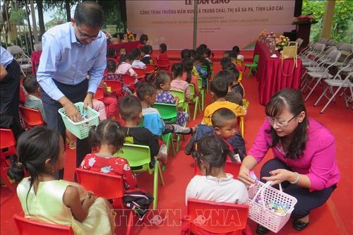 Bàn giao công trình trường mầm non tại Lào Cai do Đại sứ quán Ấn Độ tài trợ