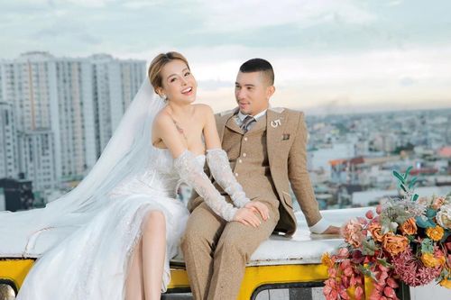 Lương Bằng Quang và Ngân 98: Chú rể ngầm tiết lộ ngày cưới, cô dâu khoe nhan sắc trong váy cưới tinh khôi