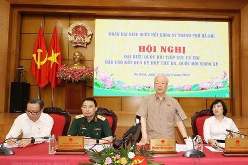 Tổng Bí thư dự buổi tiếp xúc cử tri báo cáo kết quả kỳ họp Quốc hội