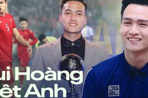 Hé lộ không gian sống của cầu thủ lội ngược dòng còng lưng trả nợ cùng bố mẹ