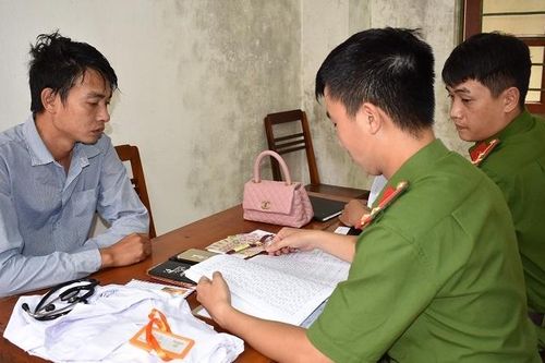 Đột nhập bệnh viện trộm cắp điện thoại của người dân
