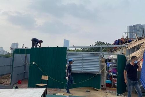 Tạm đình chỉ công tác công chức phường Mễ Trì sau khi báo chí phản ánh