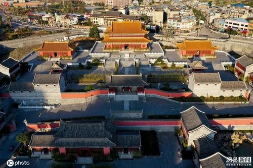 Khung cảnh đìu hiu của Tử Cấm Thành 'nhái' ở Quý Châu