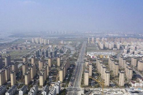 Nhà đất hạ nhiệt, công ty địa ốc tung chiêu đổi lúa mì, tỏi lấy nhà