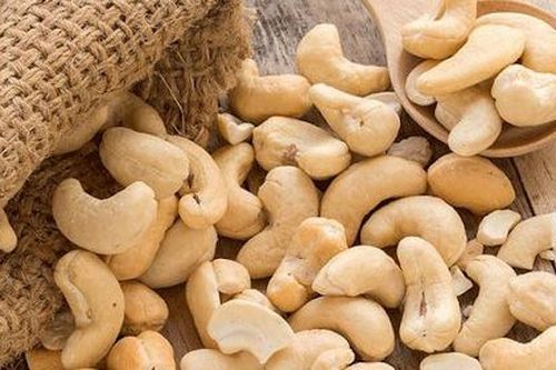 Bộ Ngoại giao thông tin về việc lấy lại lô hạt điều tại Italy