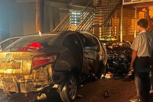 Mâu thuẫn vợ chồng, Phó giám đốc lao ô tô vào công ty vợ khiến 4 người thương vong