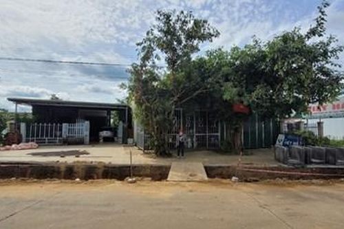 Đang khá giả 'bỗng nhiên' có tên trong danh sách hộ nghèo ở Đắk Lắk