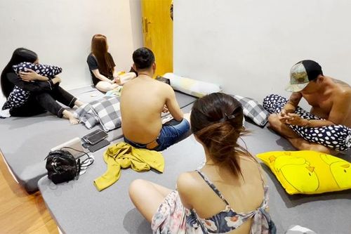 An Giang: Bắt giữ hàng chục đối tượng tổ chức 'tiệc ma túy' tại chung cư Marina