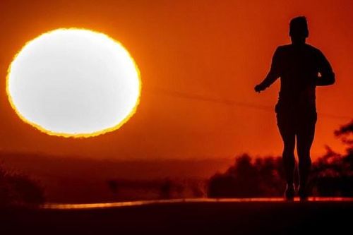 Thế giới chìm trong 'hỏa ngục' dưới sóng nhiệt và nắng nóng kinh hoàng