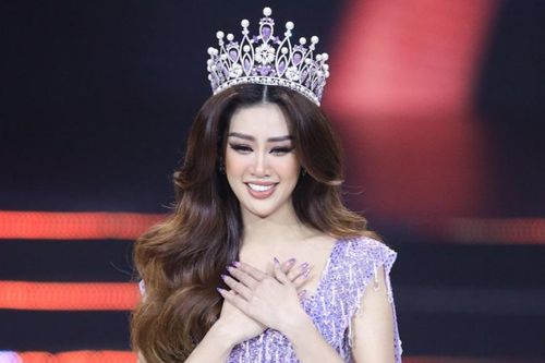 Khánh Vân bật khóc khi kết thúc nhiệm kỳ hoa hậu