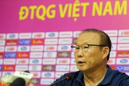HLV Park Hang Seo muốn gắn bó lâu dài với bóng đá Việt Nam