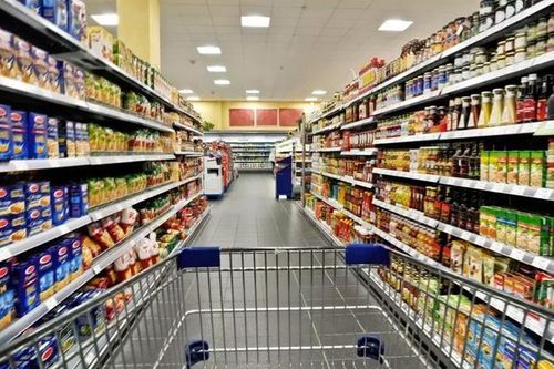 Khó đủ bề: Chật vật chống đỡ 'bão giá', vẫn bị đè nặng thuế phí