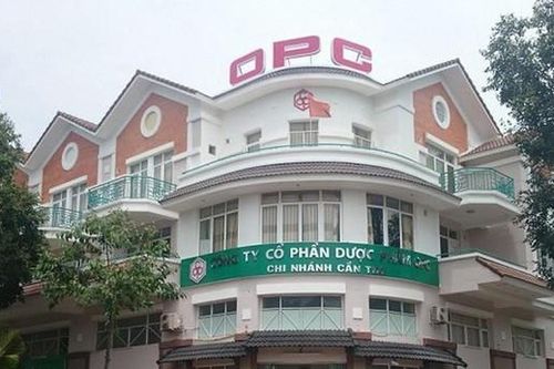 Có khoản phòng thân hơn 400 tỷ, ông lớn 'mở kho' chia tiền thưởng trăm tỷ