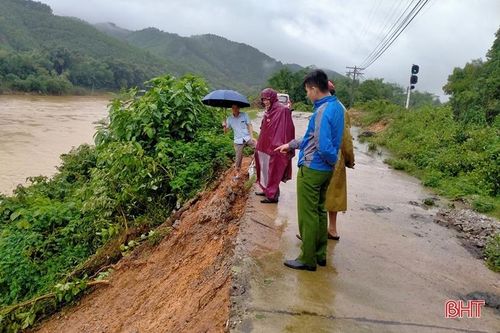 Bất an khi bờ sông Ngàn Sâu qua xã Đức Liên sạt lở