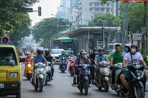 Có nên cho các phương tiện khác đi chung làn với xe buýt BRT?