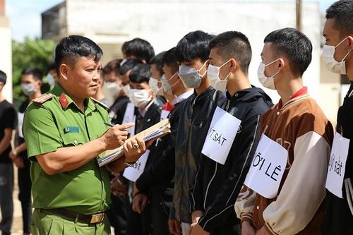 Ngăn chặn kịp thời 2 nhóm thanh niên hỗn chiến trong đêm