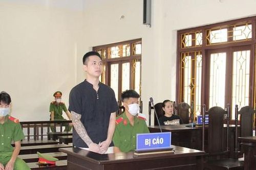 Mang nhiều tiền án vẫn buôn bán ma túy nhận 18 năm tù
