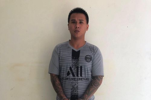 Thuê người ném bom xăng vào nhà bố mẹ vợ cũ
