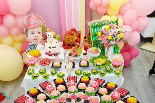 Lần đầu làm mâm cúng thôi nôi, 8X TP.HCM khiến nhiều người trầm trồ
