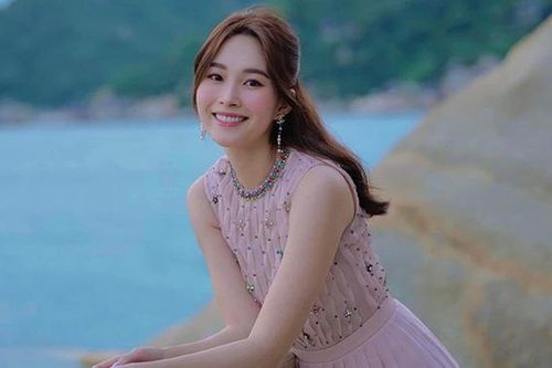 Hoa hậu Đặng Thu Thảo xuất hiện sau 3 tháng ở ẩn