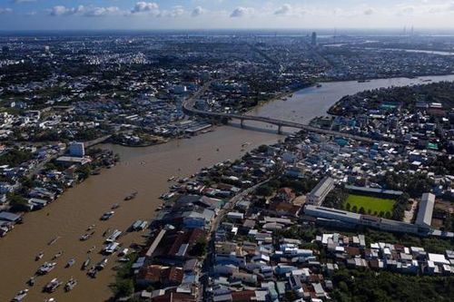 Bệ đỡ để đất Chín Rồng 'cất cánh'