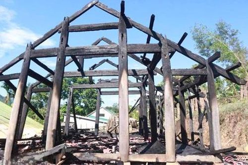 Nghệ An: Cháy nhà gỗ lúc nửa đêm, một người thiệt mạng