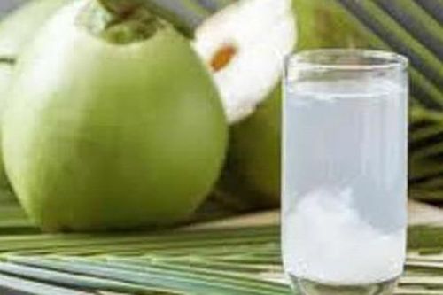 Một cháu bé tử vong do bị hóc cùi dừa