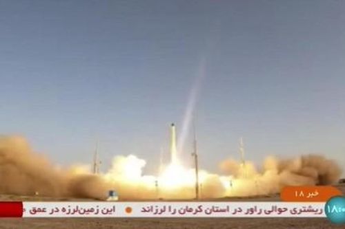Iran phóng tên lửa trước cuộc đàm phán hạt nhân