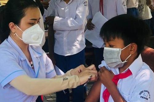 Quảng Trị: Chủ tịch các địa bàn chịu trách nhiệm trong tổ chức, kết quả đợt cao điểm tiêm vaccine