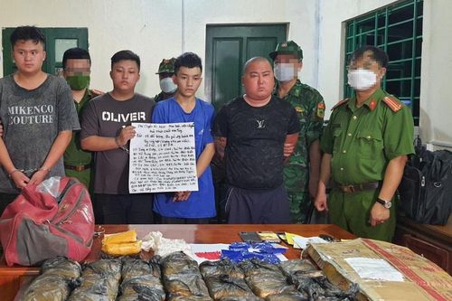 Thiếu niên 16 tuổi vận chuyển 174.000 viên ma túy lấy hơn 300 triệu tiền công