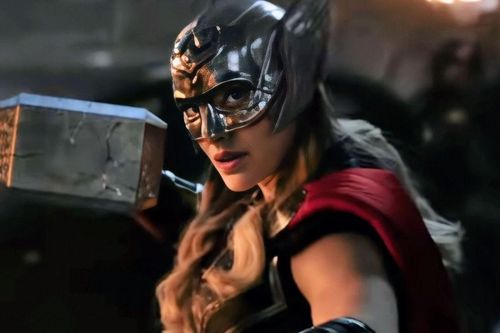 Natalie Portman ăn chay, nâng tạ nặng để đóng Thần Sấm nữ
