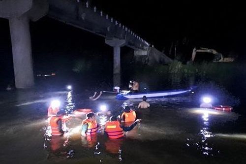 Rủ nhau đi tắm sông, 3 học sinh lớp 8 bị đuối nước thương tâm
