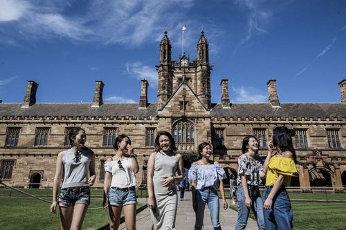 Hơn 50% cư dân của Australia có nguồn gốc từ nước ngoài