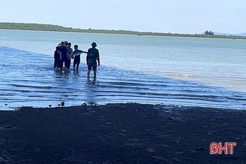 Hà Tĩnh: Điều tra vụ nghi phạm gây án giết người rồi nhảy cầu tự tử