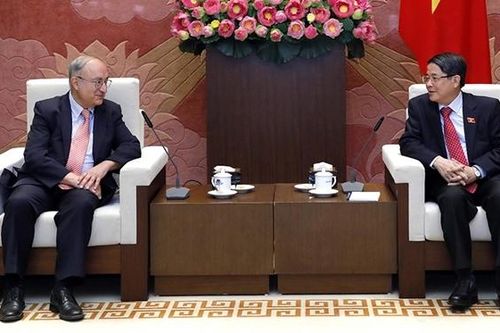 Phó Chủ tịch Quốc hội Nguyễn Đức Hải tiếp Chủ tịch Tổ chức hỗ trợ Đại học thế giới - CHLB Đức