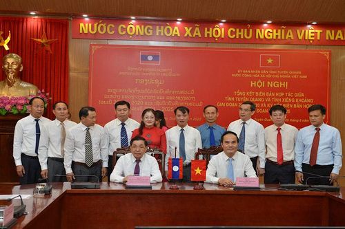 Tăng cường hợp tác hữu nghị Tuyên Quang-Xiêng Khoảng